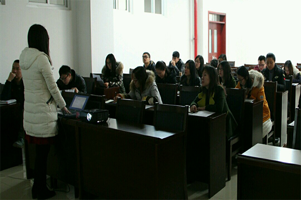 乐鱼·体育官方网站召开2016年度班主任述职会议 乐鱼·体育官方网站召开2016年度班主任述职会议
