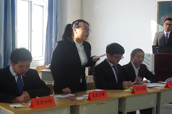 恭贺我院在太原理工大学“清泽博思杯”辩论赛预选赛中获胜 恭贺我院在太原理工大学“清泽博思杯”辩论赛预选赛中获胜